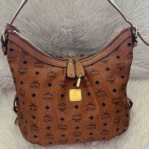 MCM Cognac hobo XL